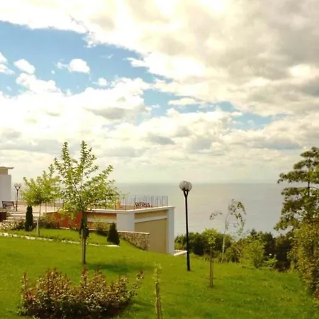 Daire Modern 1-bed In Sort After Sveti Vlas