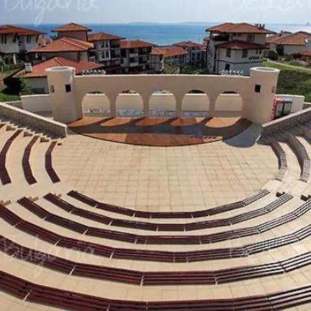 Daire Modern 1-bed In Sort After Sveti Vlas
